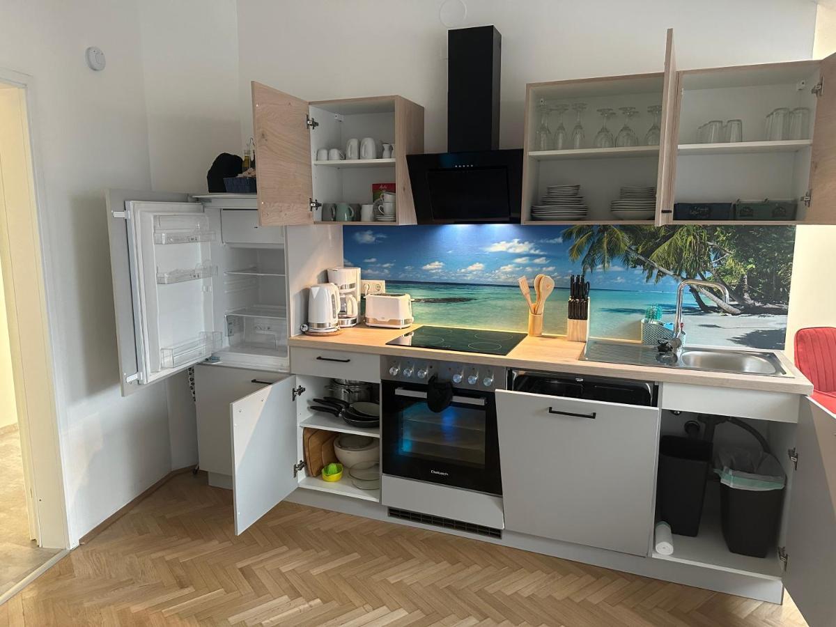 Klimatisiertes Dachgeschoss City Apartment In Zentrum Wiens Kültér fotó